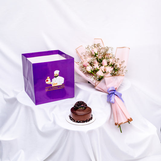Chocolate Cake With Pink Roses Bouquet