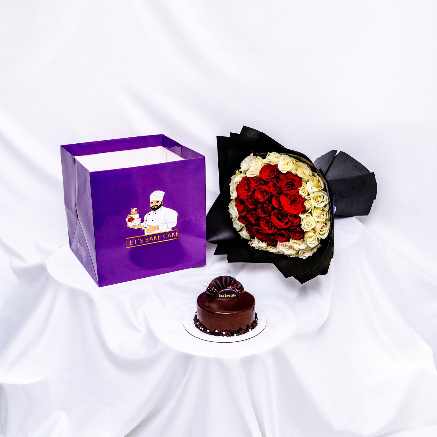 Vanilla Cake With Beautiful Flower Bouquet